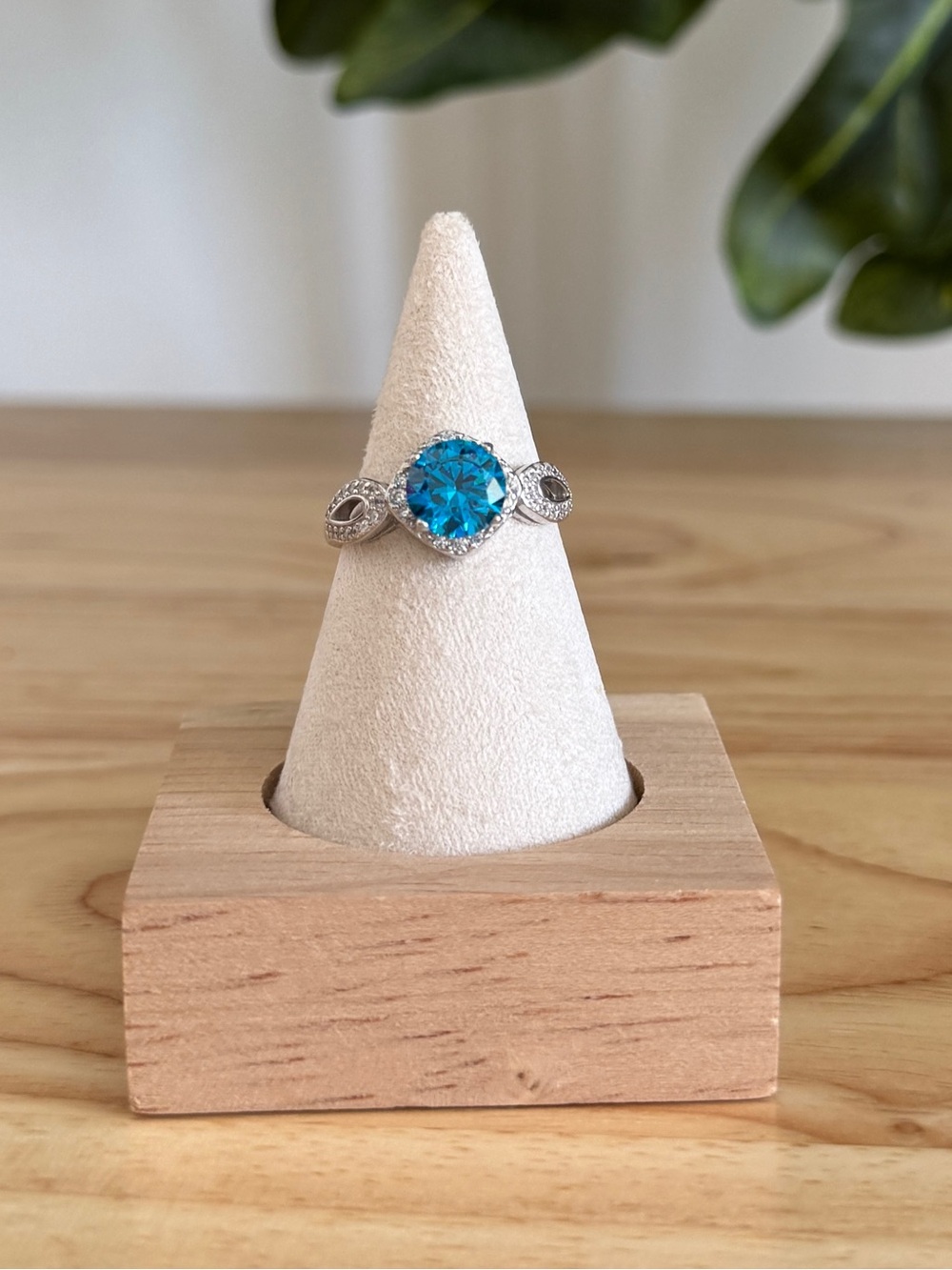 Ryze Party Coastal Crush CZ Ring .925 Sterling Silver Size 8 Blue